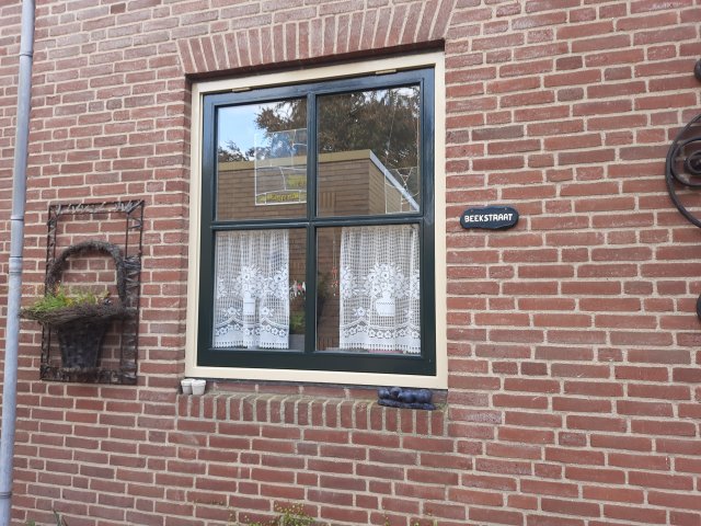 24 Naambordje Beekstraat